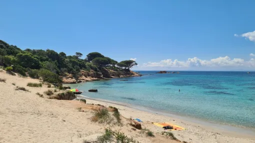 Acciaro Plage, parking gratuit pour nos clients.