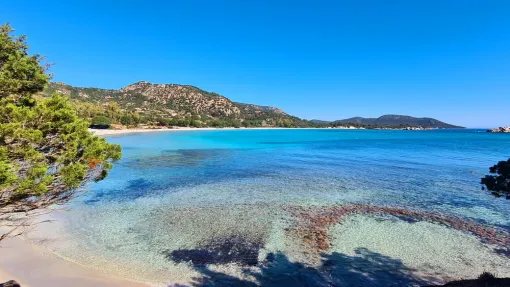 Hébergement de vacances pour deux personnes en Corse à Porto Vecchio entre Palombaggia et Santa Giulia, Porto-Vecchio, Locations Rocca Rossa Porto-Vecchio Corse