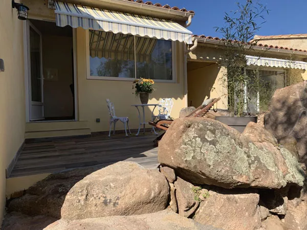 Louer un gîte pour 2 personnes pour une semaine en septembre en Corse, Porto-Vecchio, Locations Rocca Rossa Porto-Vecchio Corse